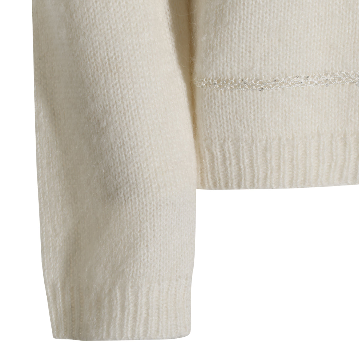 WHITE WOOL KNITWEAR