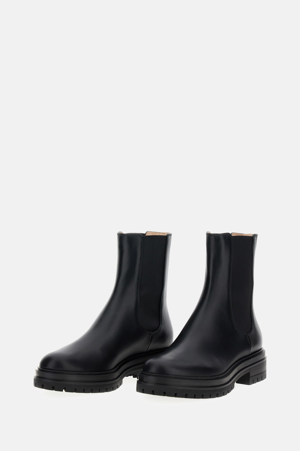 CHESTER BOOTS