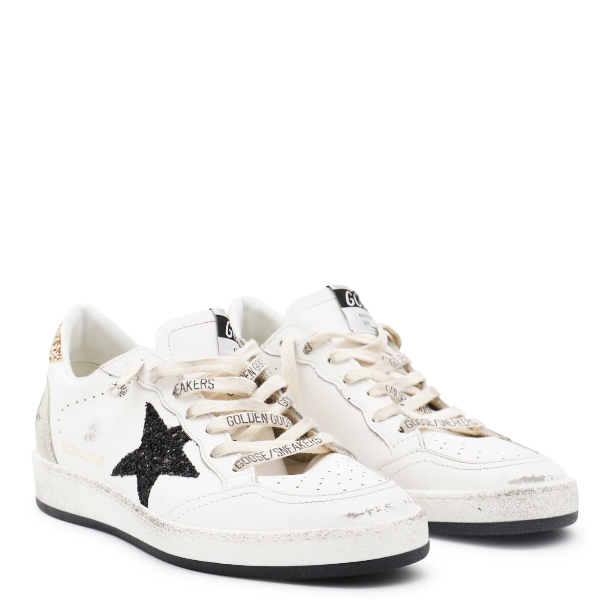 WHITE AND GOLD LEATHER BALL STAR LOW TOP SNEAKERS