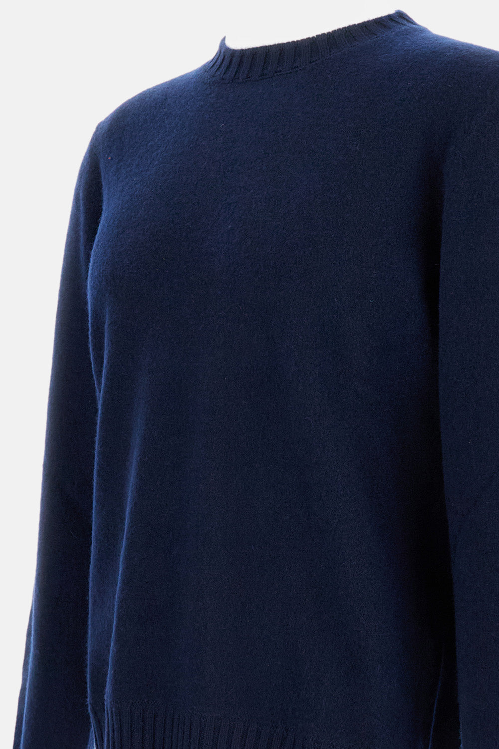 CREW NECK SWEATER