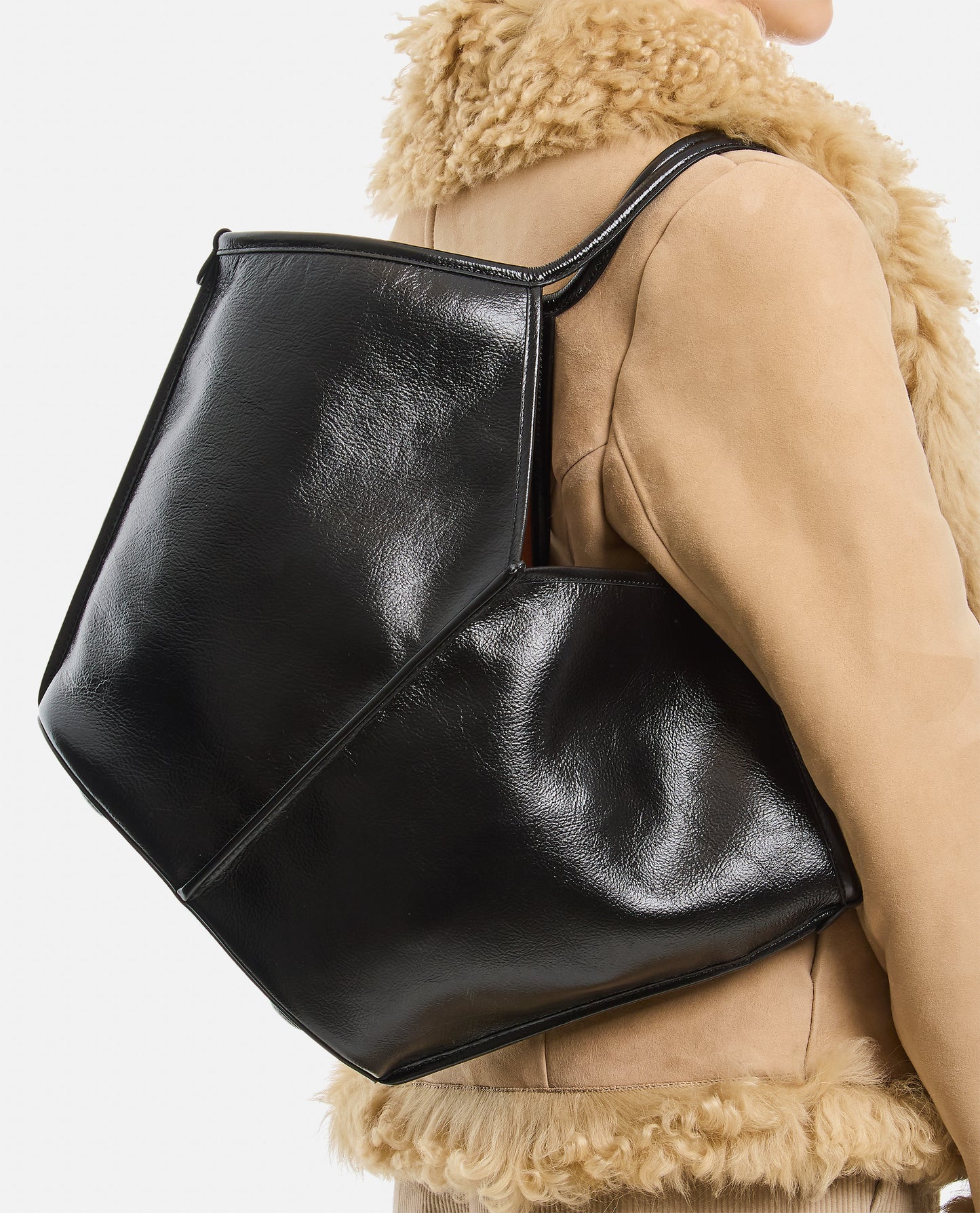 CALELLA DISTRESSED BAG