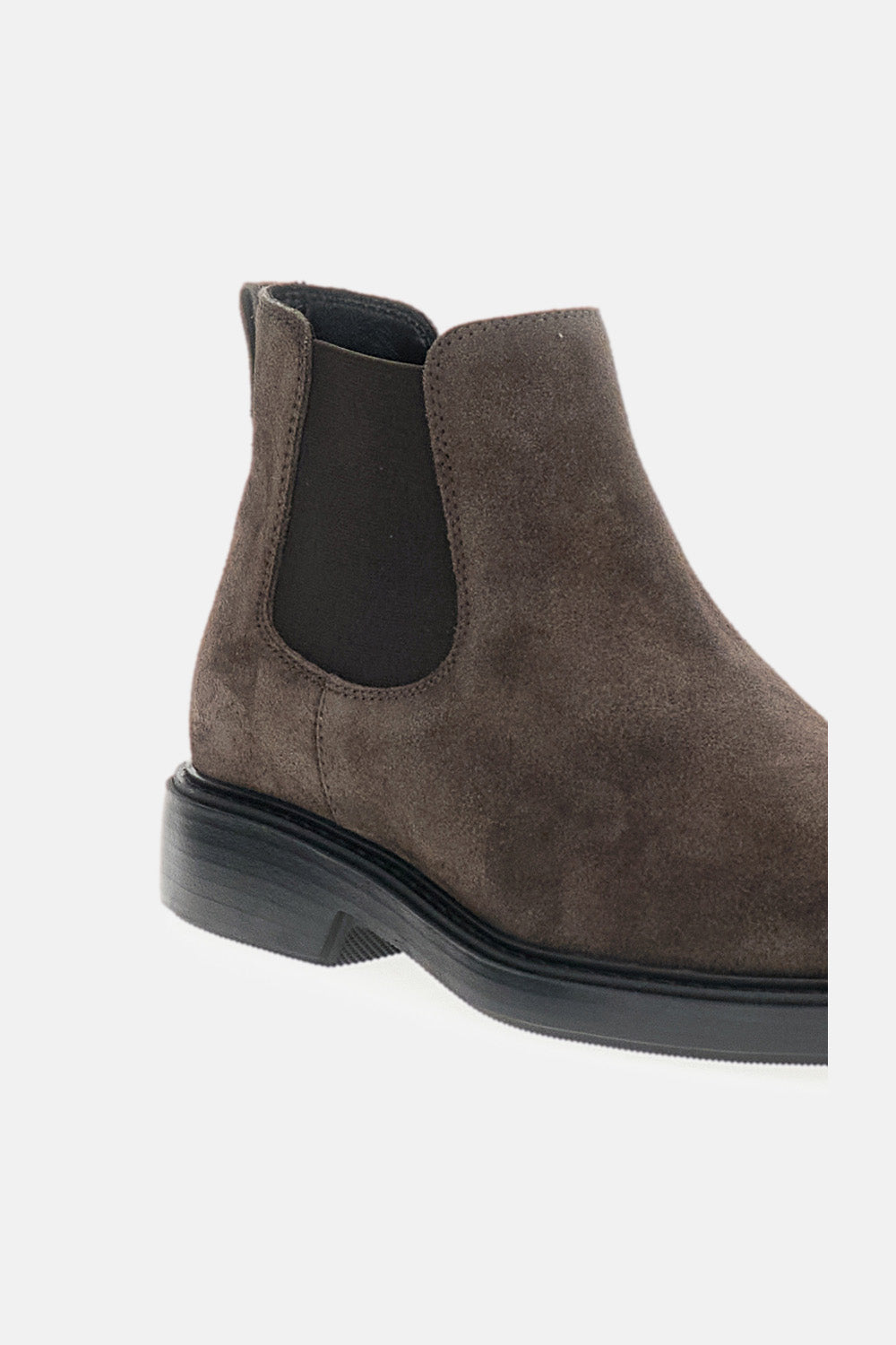 H704 CHELSEA BOOTS