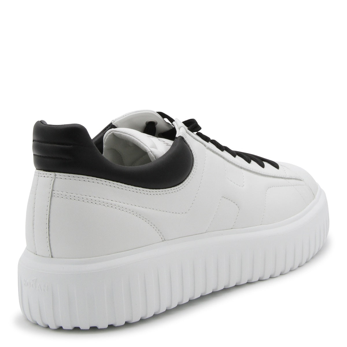 WHITE AND BLACK LEATHER SNEAKERS
