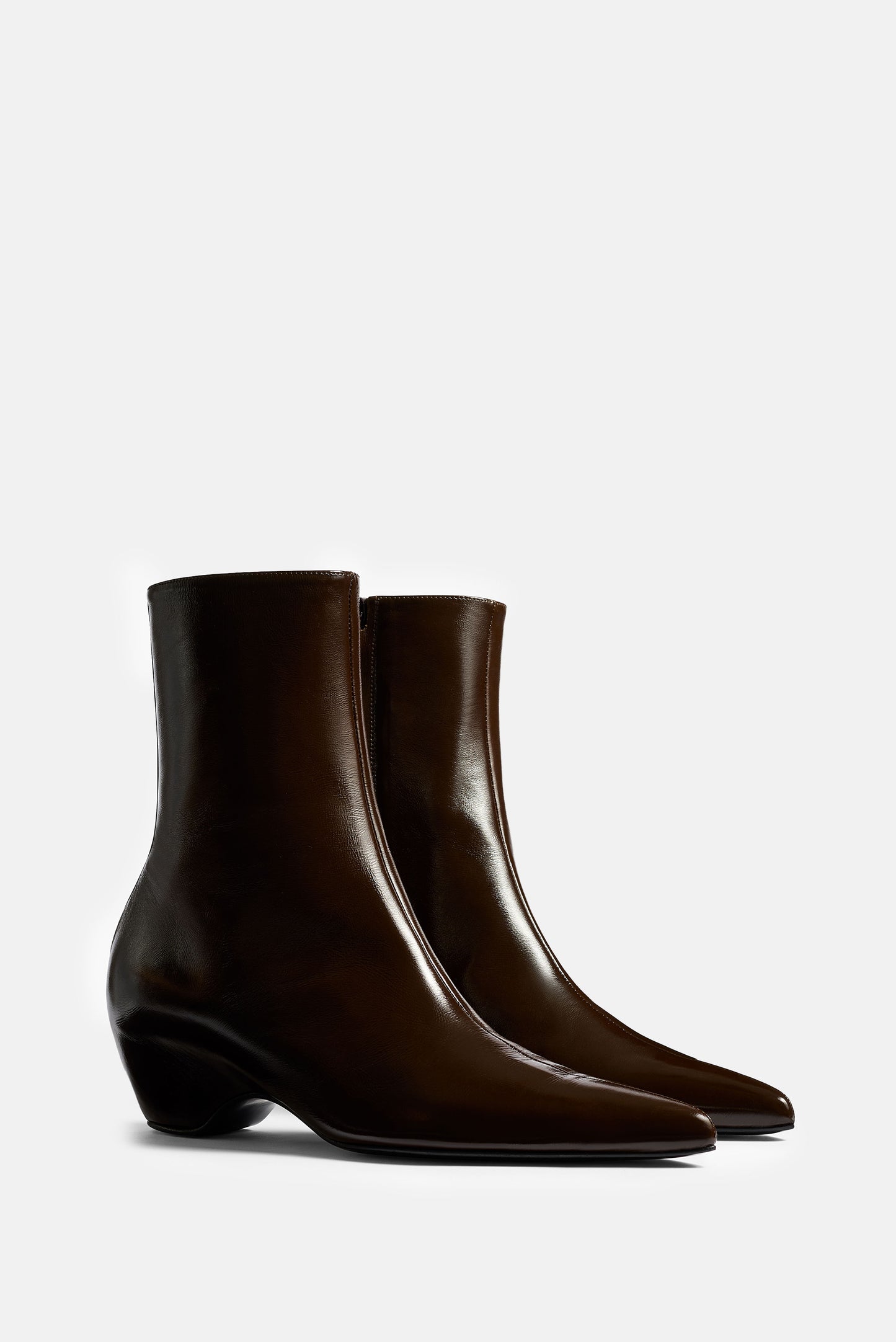 SYBIL ANKLE BOOT 40