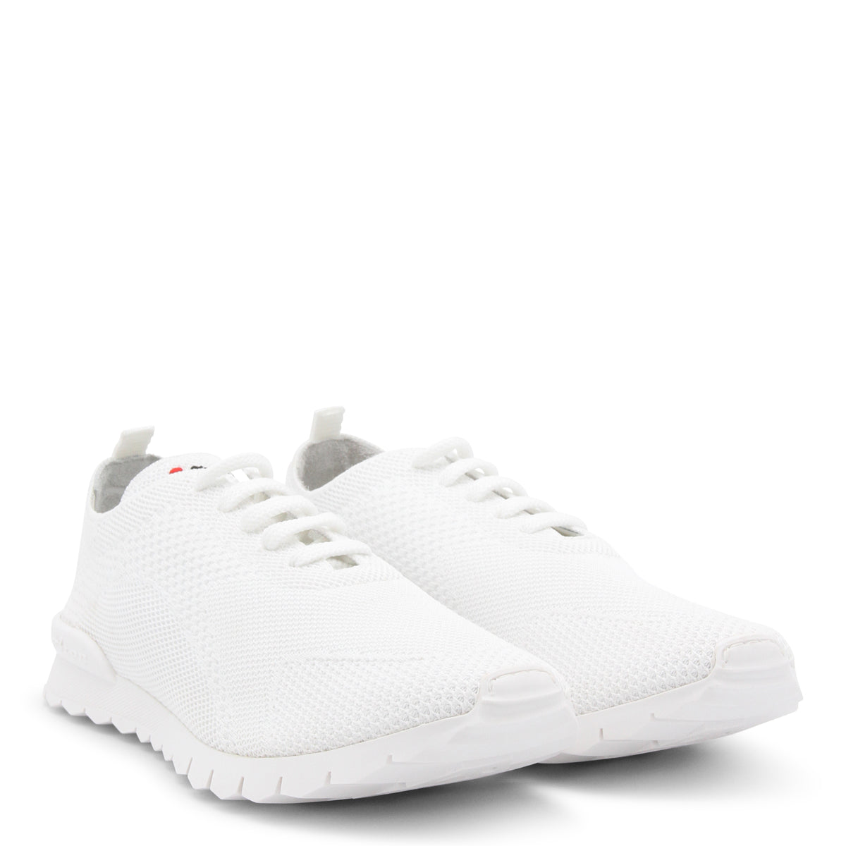 WHITE FITS SNEAEÌKERS