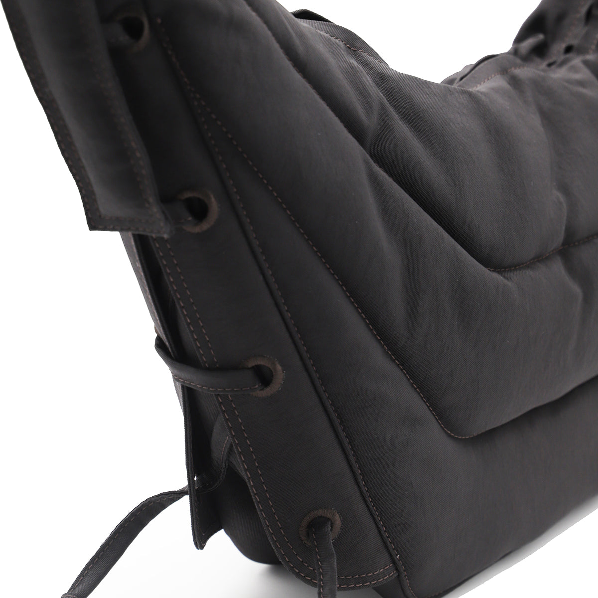 DARK BROWN MEDIUM SOFT GAME SHOULDER BAG