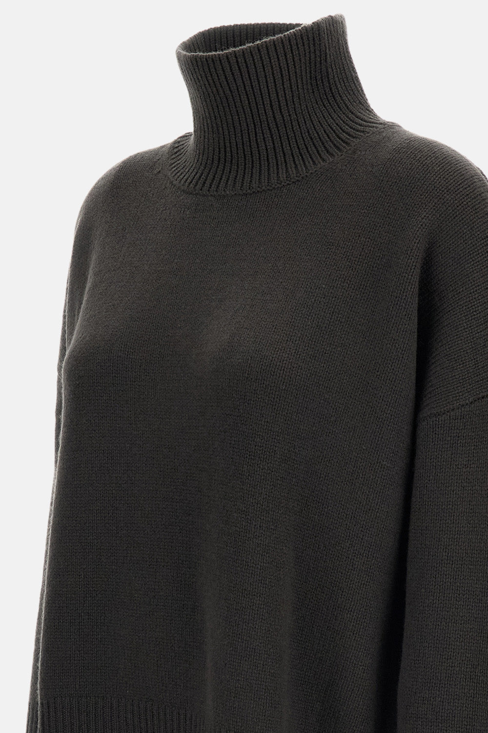 HEIDI TURTLENECK SWEATER