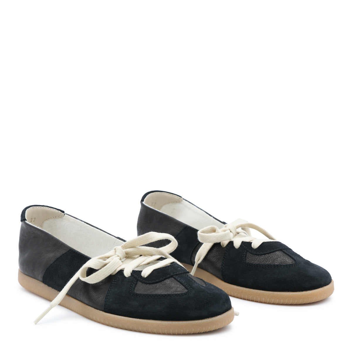 BLACK LEATHER REPLICA SOFT LACED FLATS