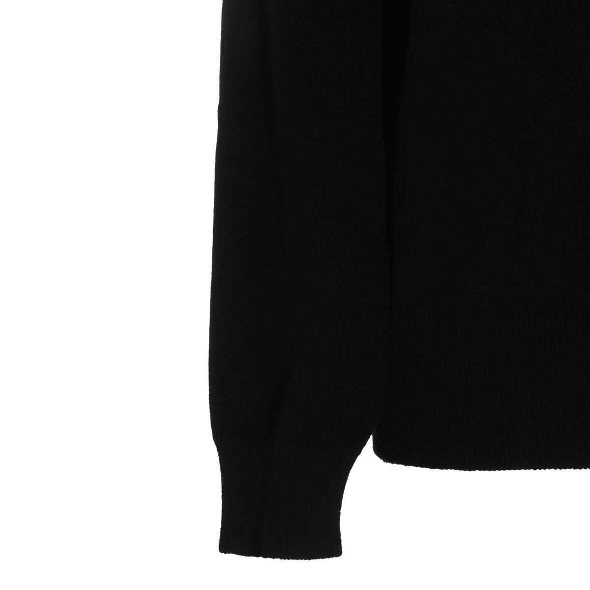 BLACK CASHMERE KNITWEAR