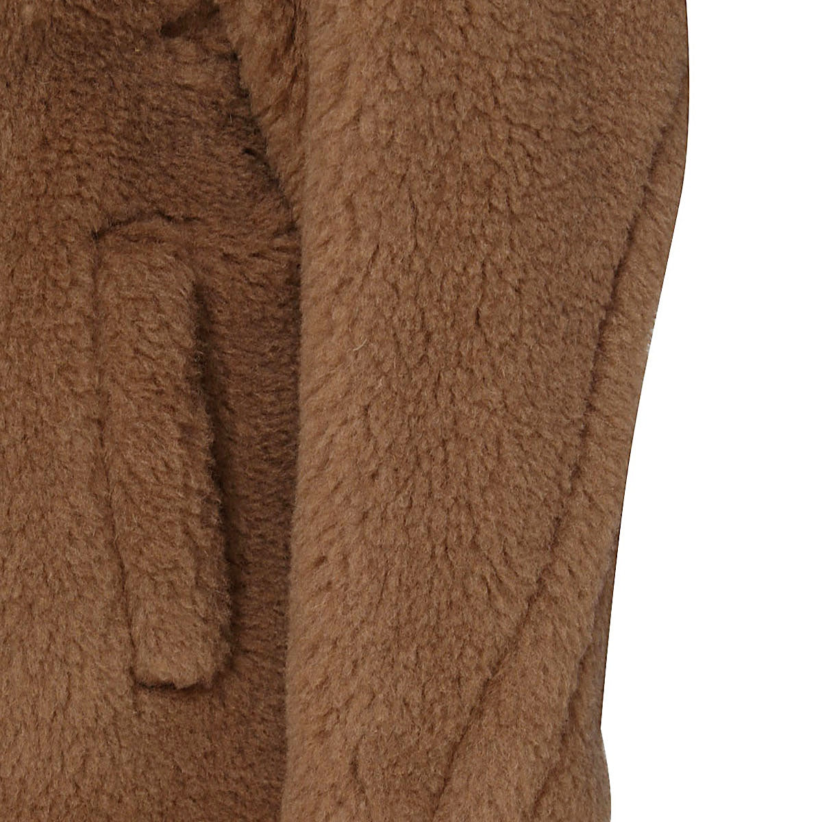 CAMEL WOOL AND SILK BLEND TEDDY COAT