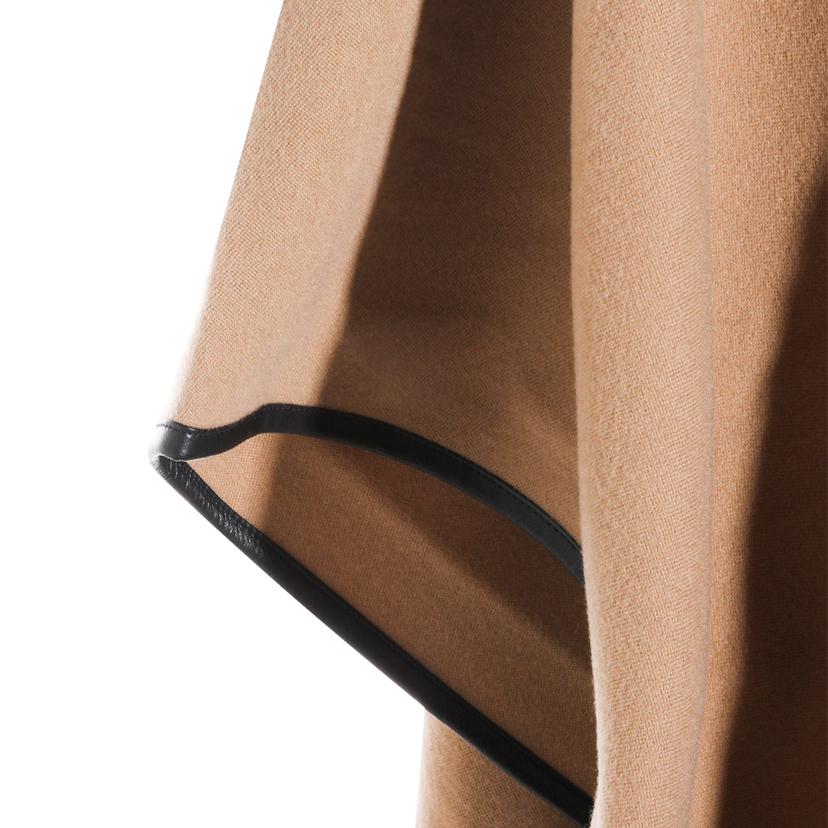 CAMEL WOOL MXAARIS CAPE
