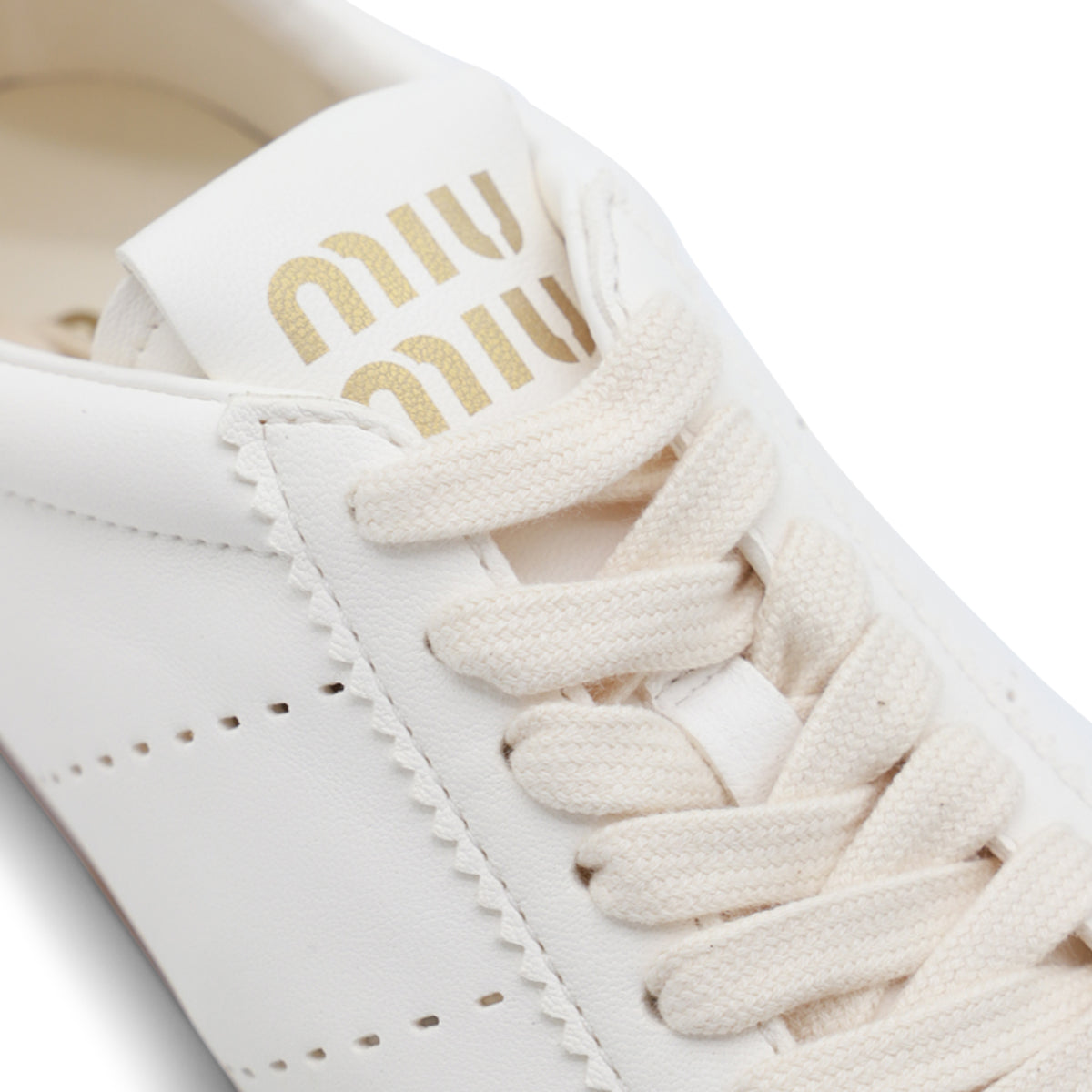 WHITE LEATHER SNEAKERS
