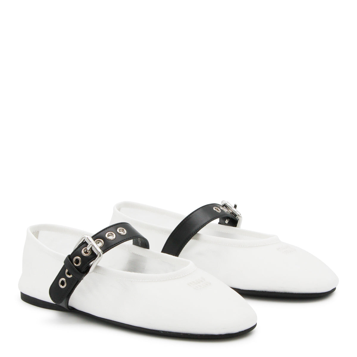 WHITE LOGO FLATS