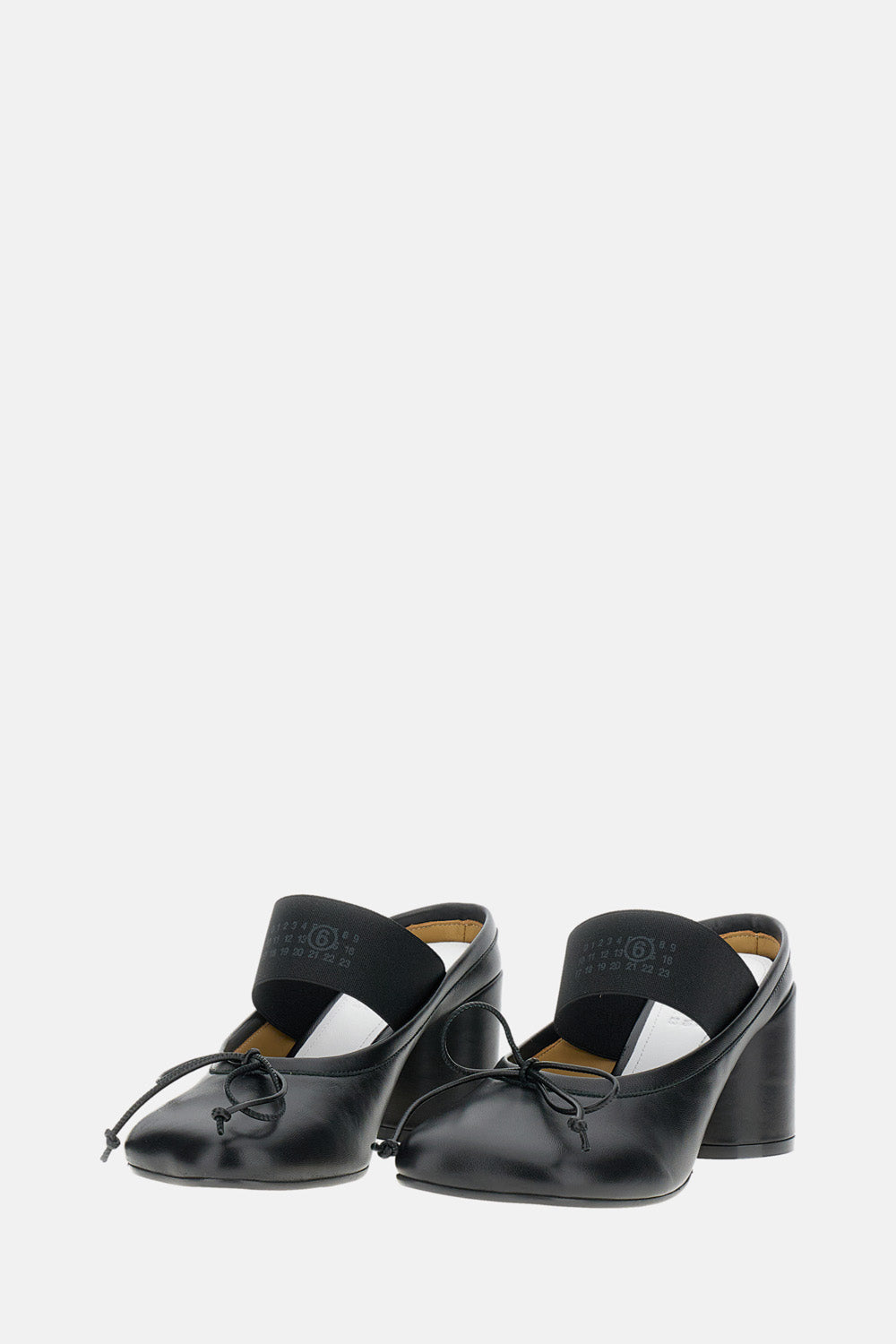 HEELED BALLERINA