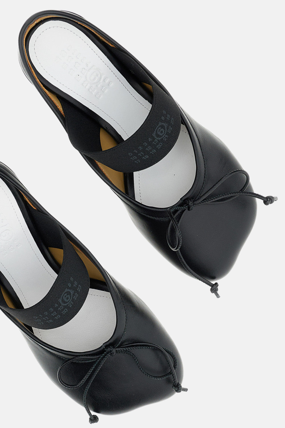 HEELED BALLERINA