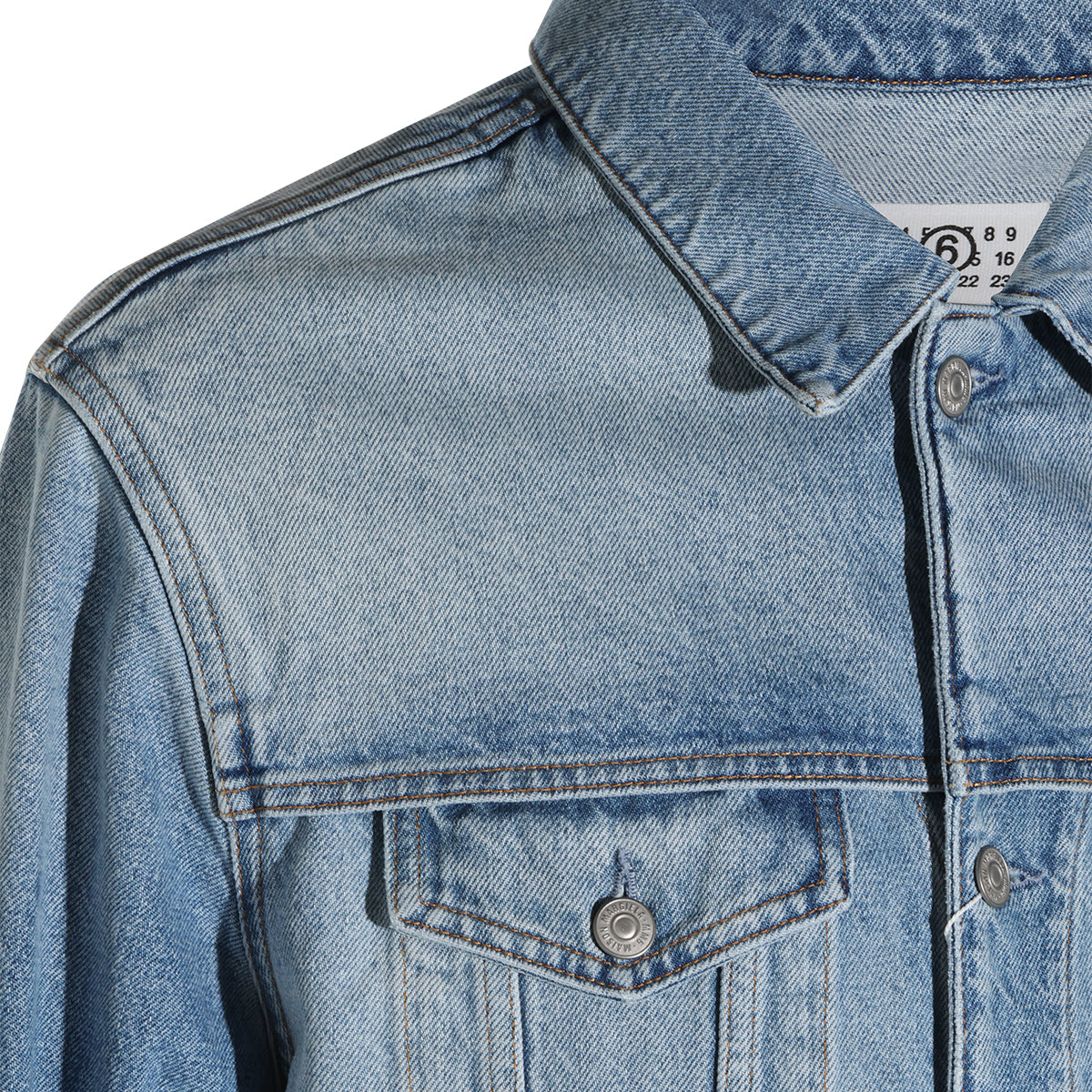 BLUE DENIM JACKET