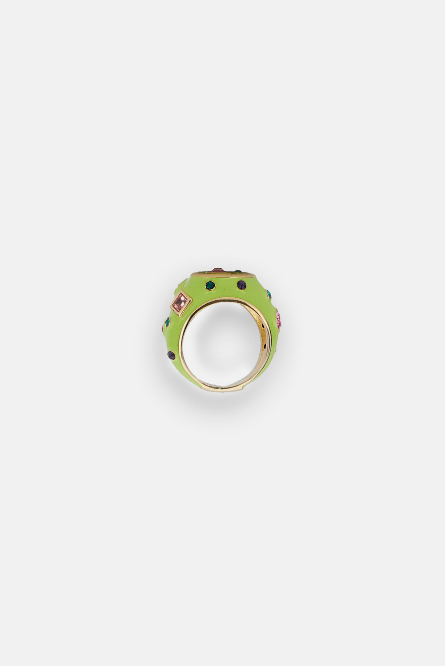 ENAMELED RING WITH CRYSTALS