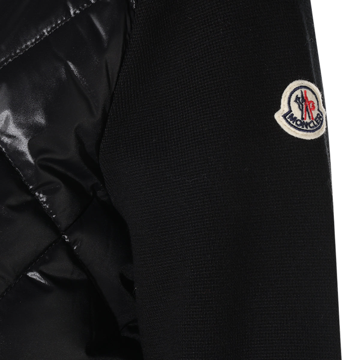 BLACK PADDED KNITWEAR