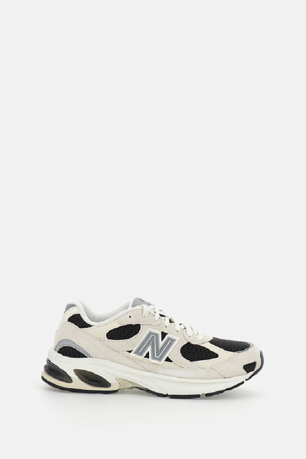 SNEAKERS 2010