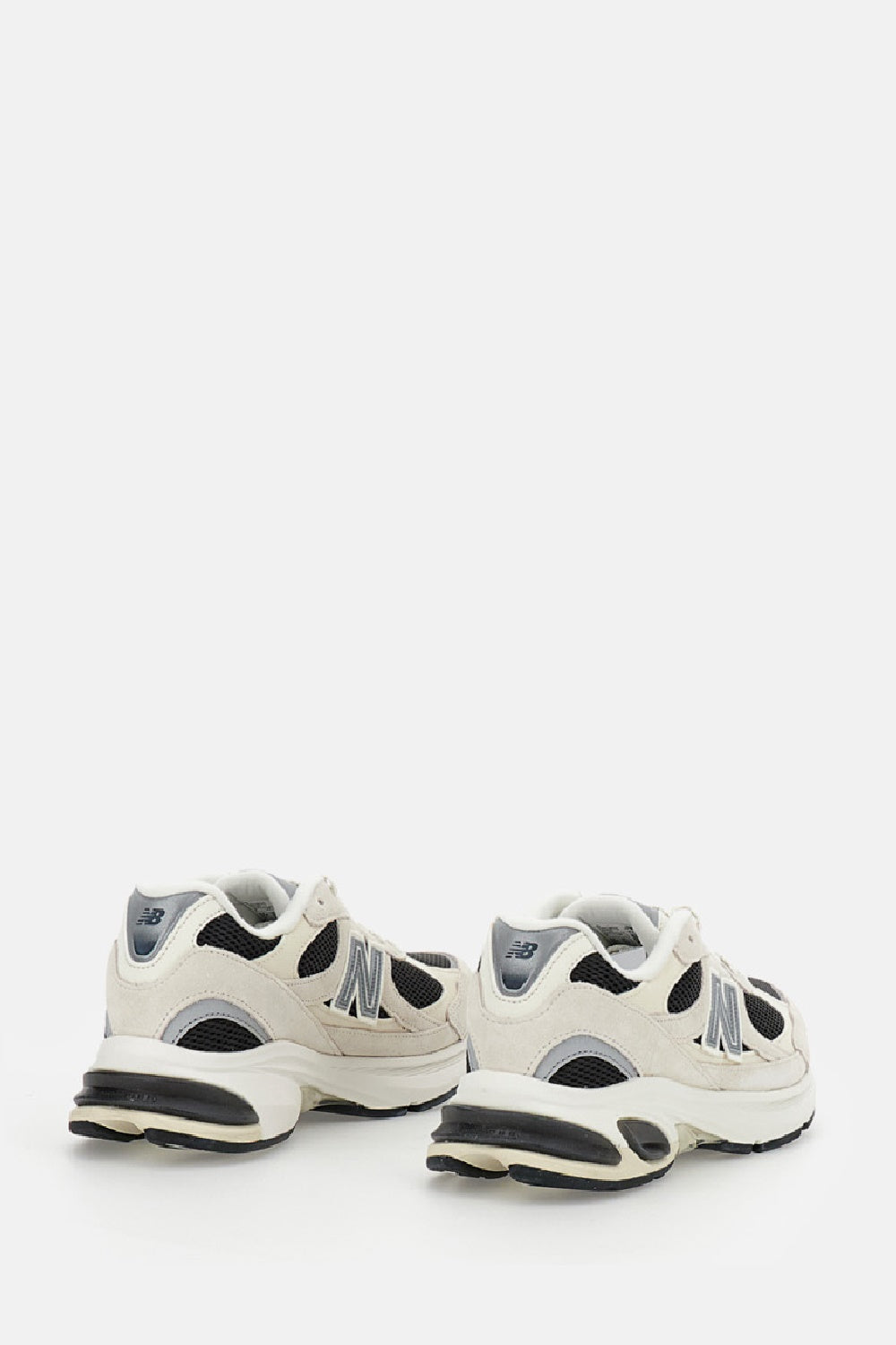 SNEAKERS 2010