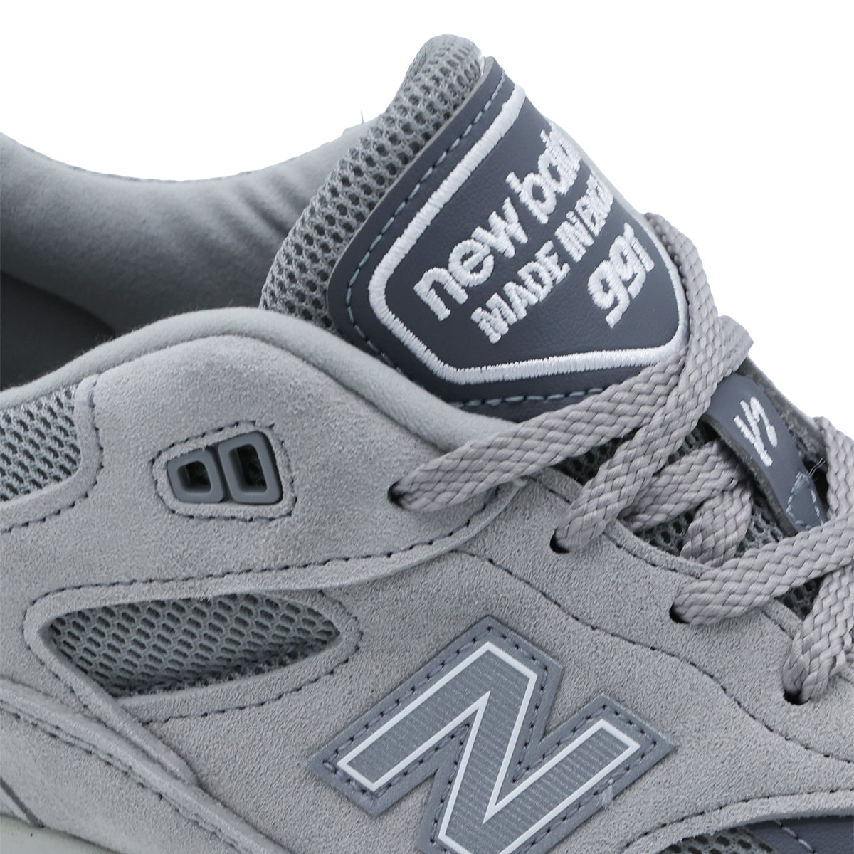 NEW BALANCE MAN,sneakers