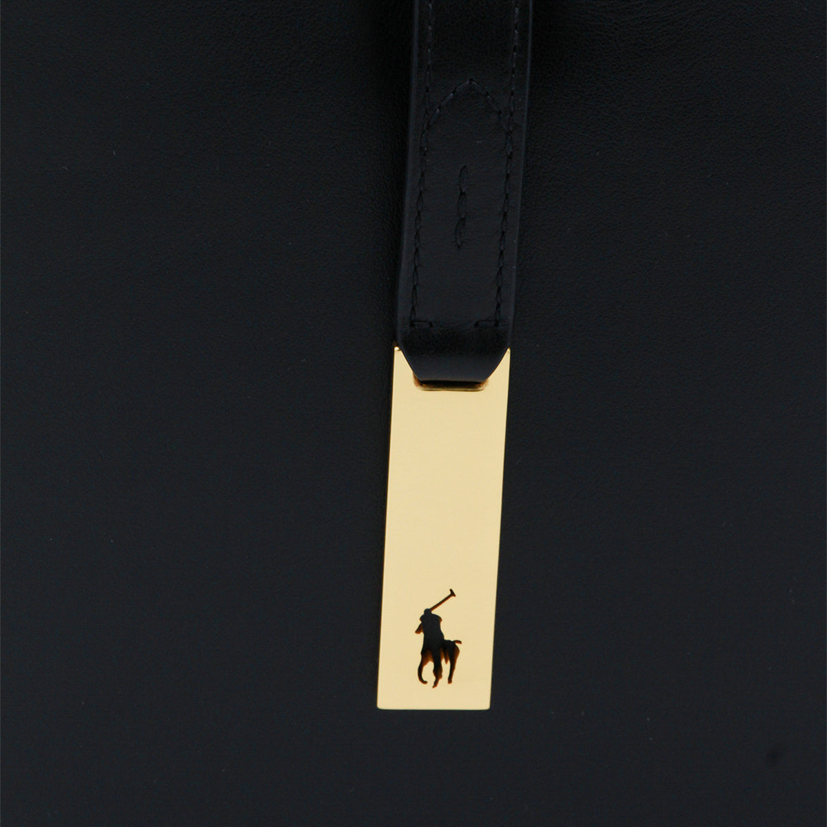 BLACK SHOULDER BAG