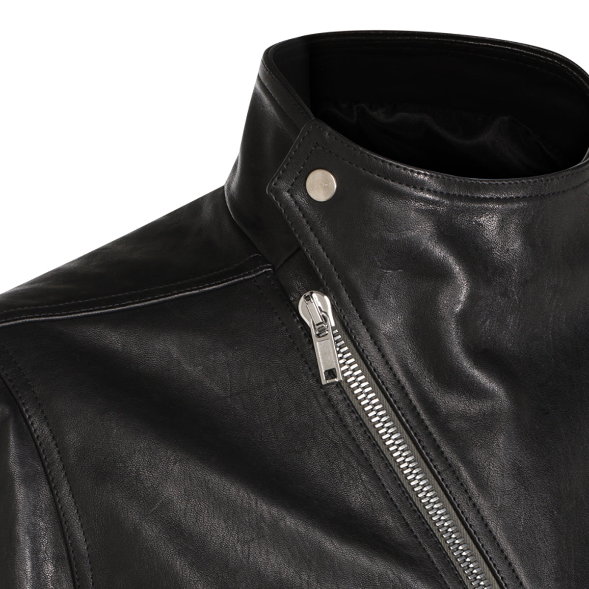 BLACK LEATHER JACKET