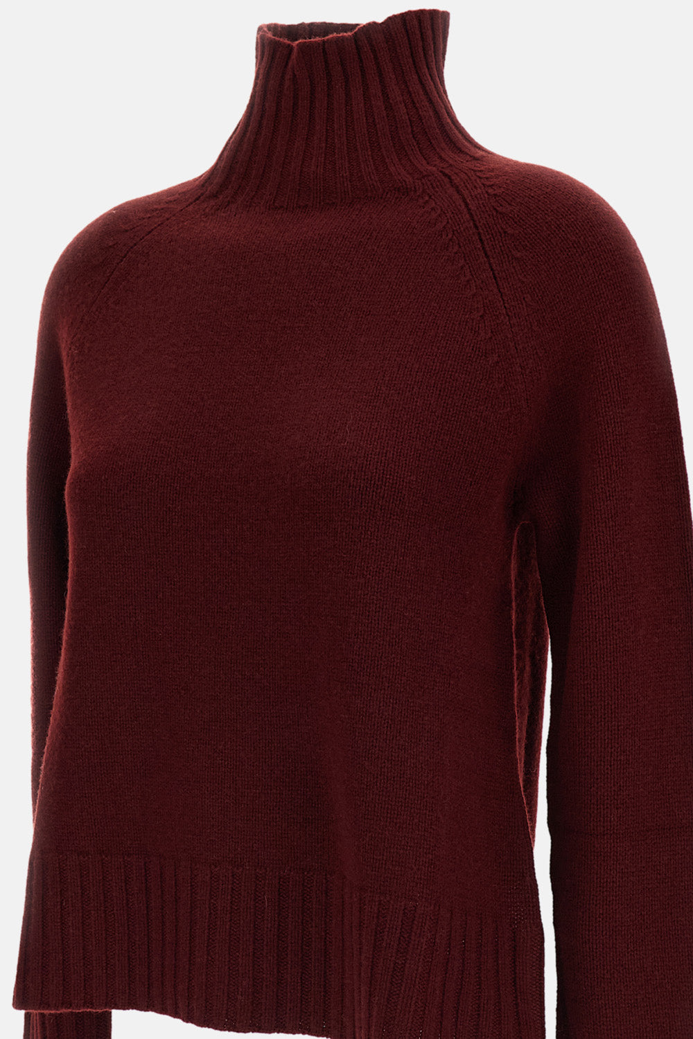 BOXY TURTLENECK WOOL AND CASHMERE SWEATER