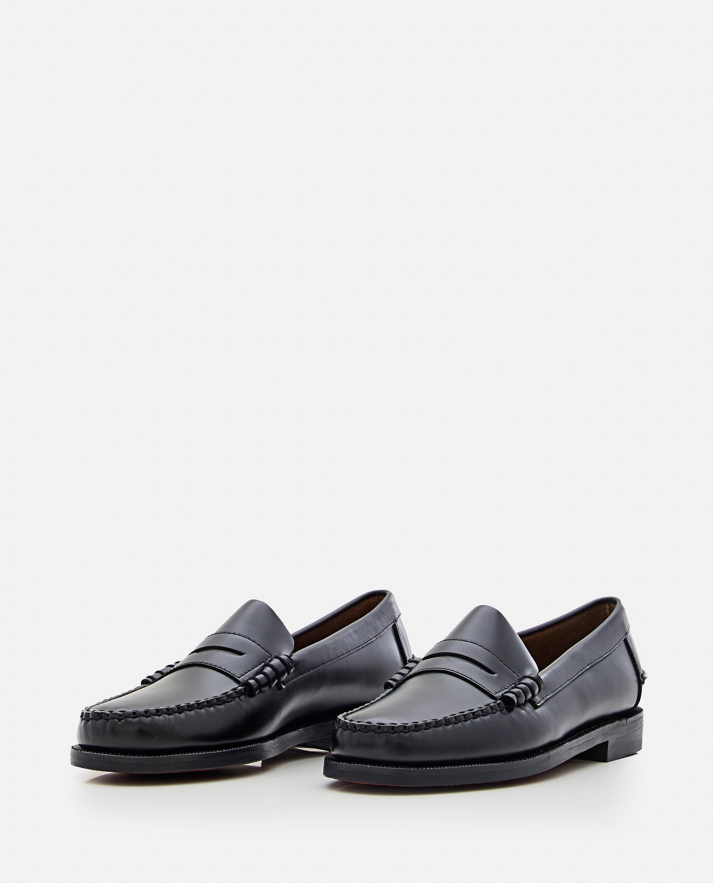 CLASSIC DAN LOAFERS