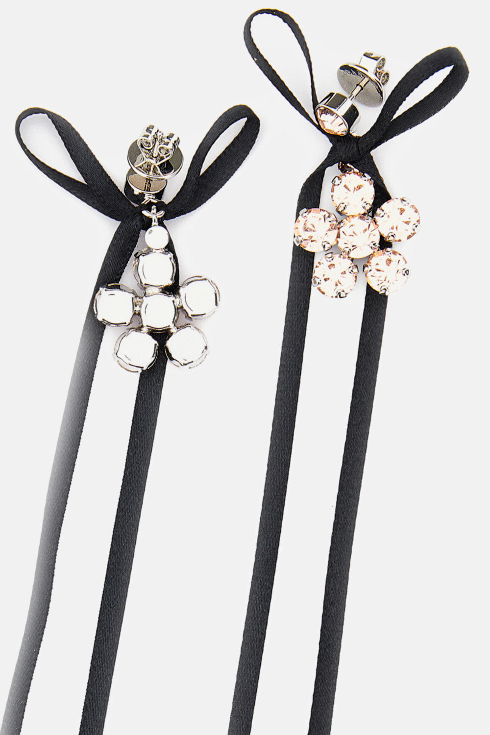 MINI DAISY DROP BOW EARRINGS