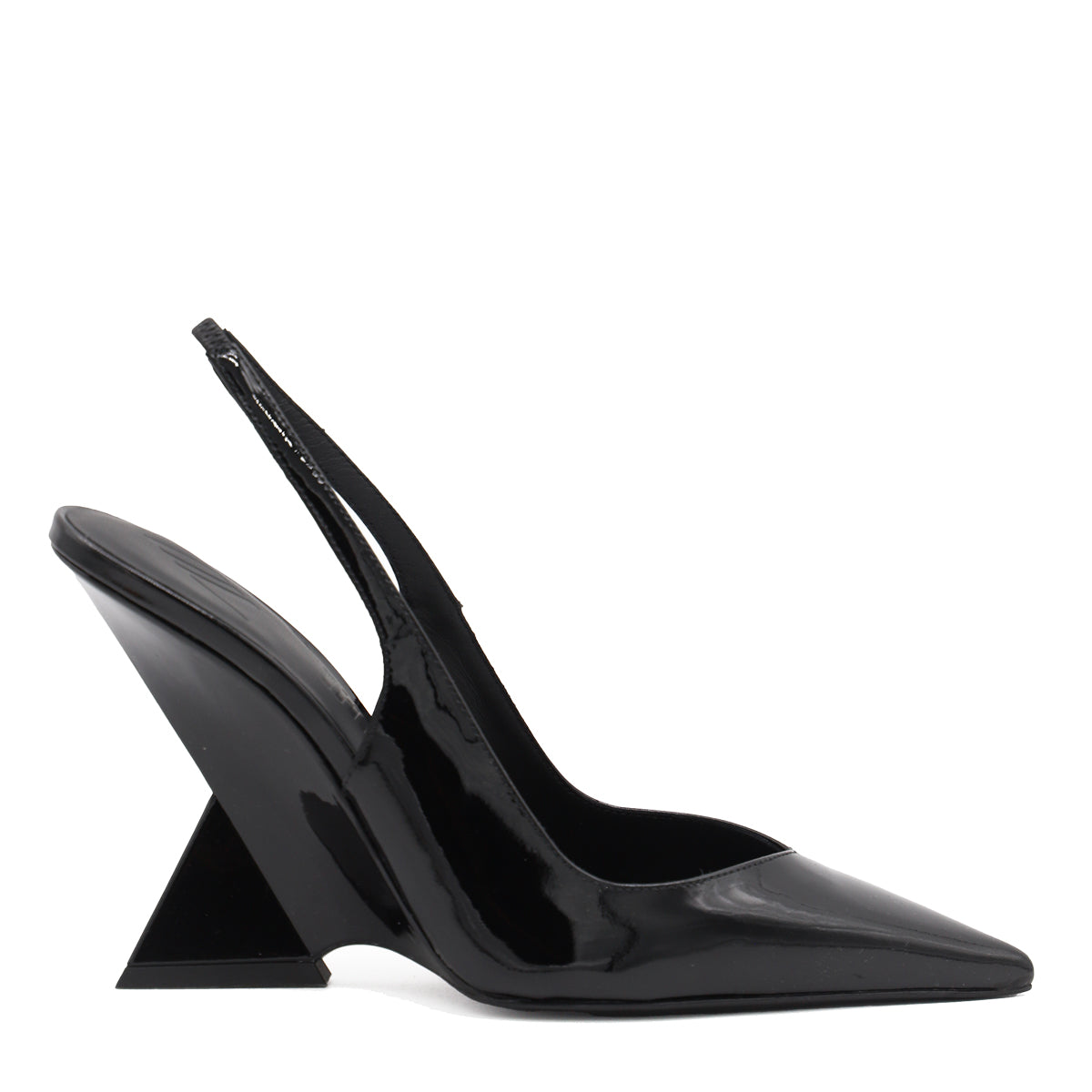 BLACK PUMPS