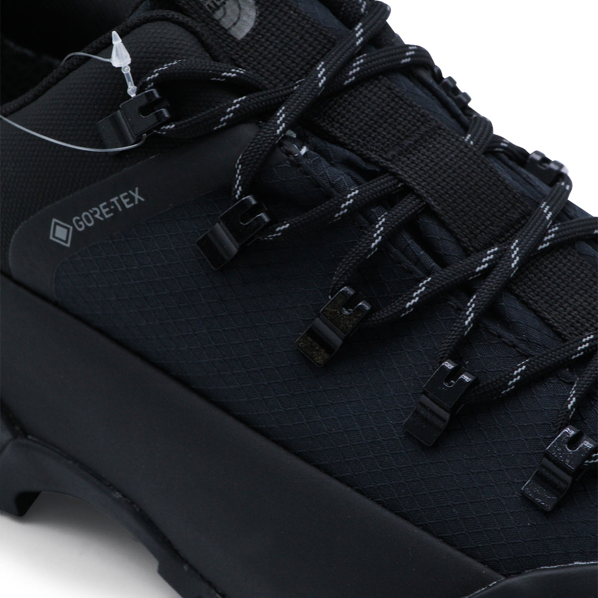 BLACK LEATHER GLENCLYFFE LOW SNEAKERS