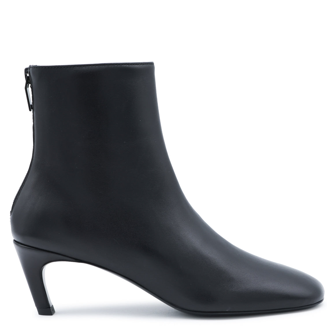 BLACK LEATHER SOFT ANKLE BOOTS