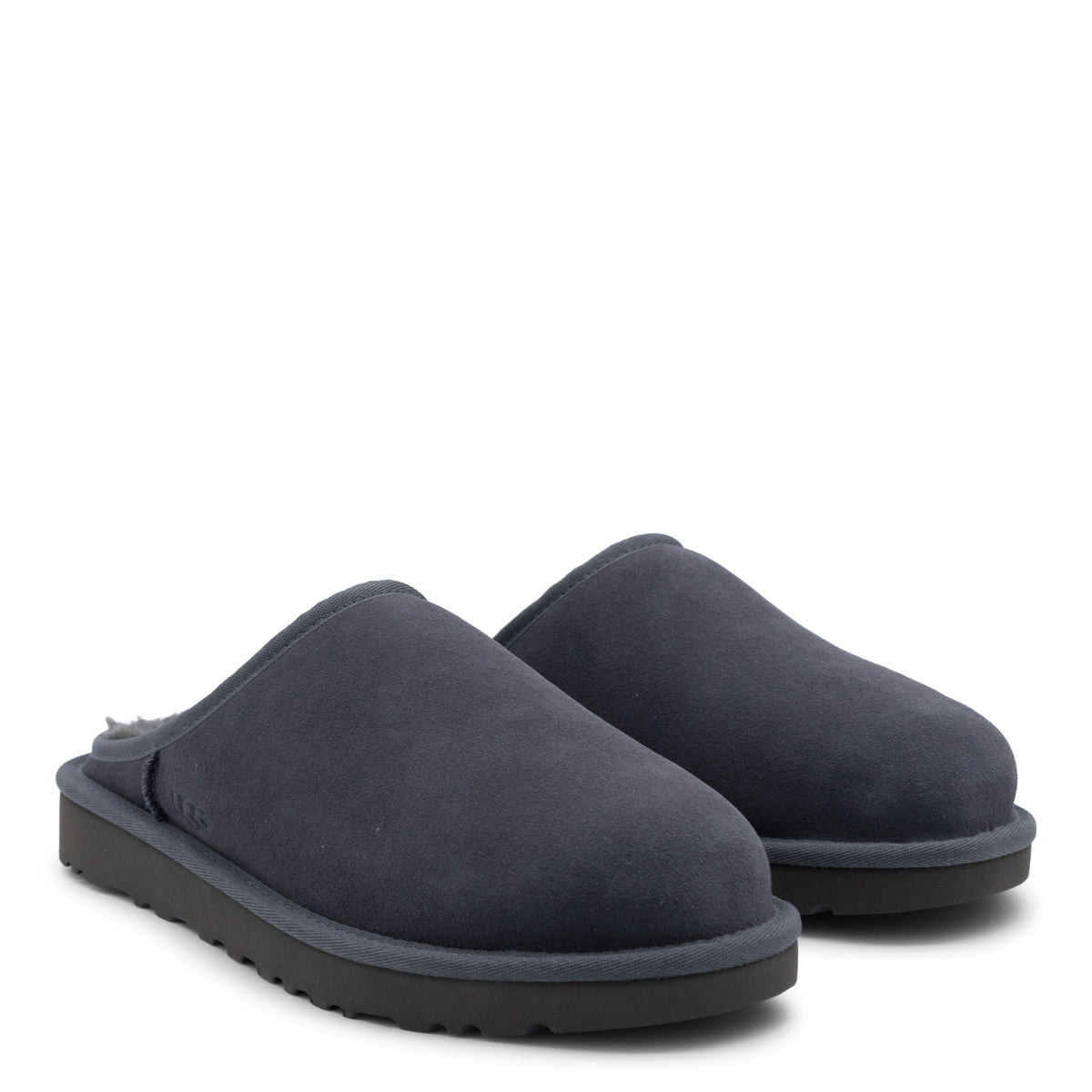 BLACK LEATHER CLASSIC SLIP ON FLATS