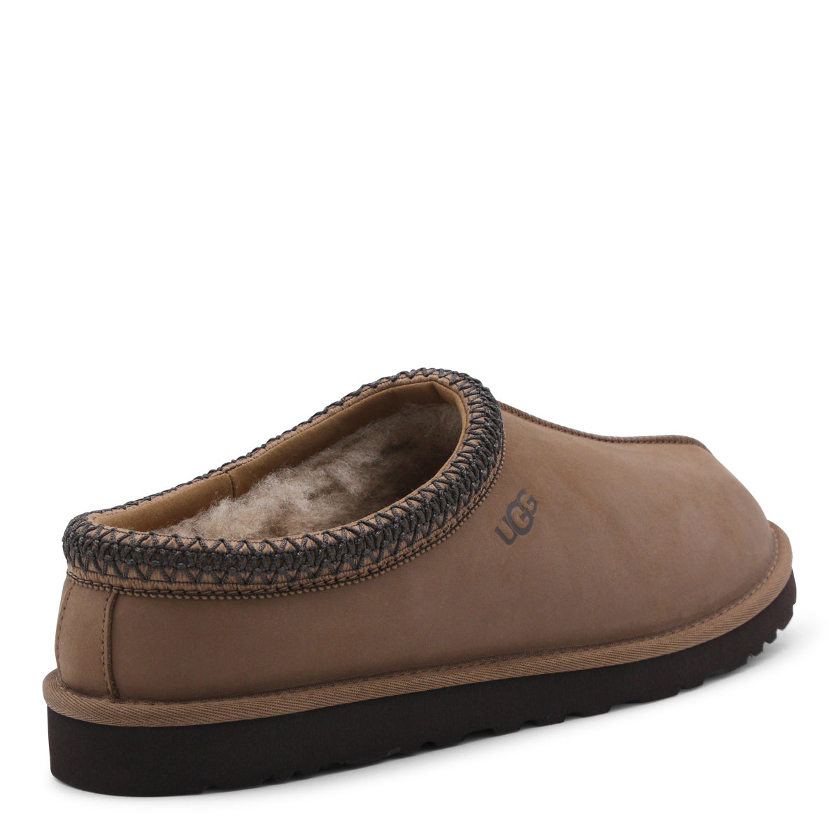 DARK CHESTNUT TASMAN FLATS