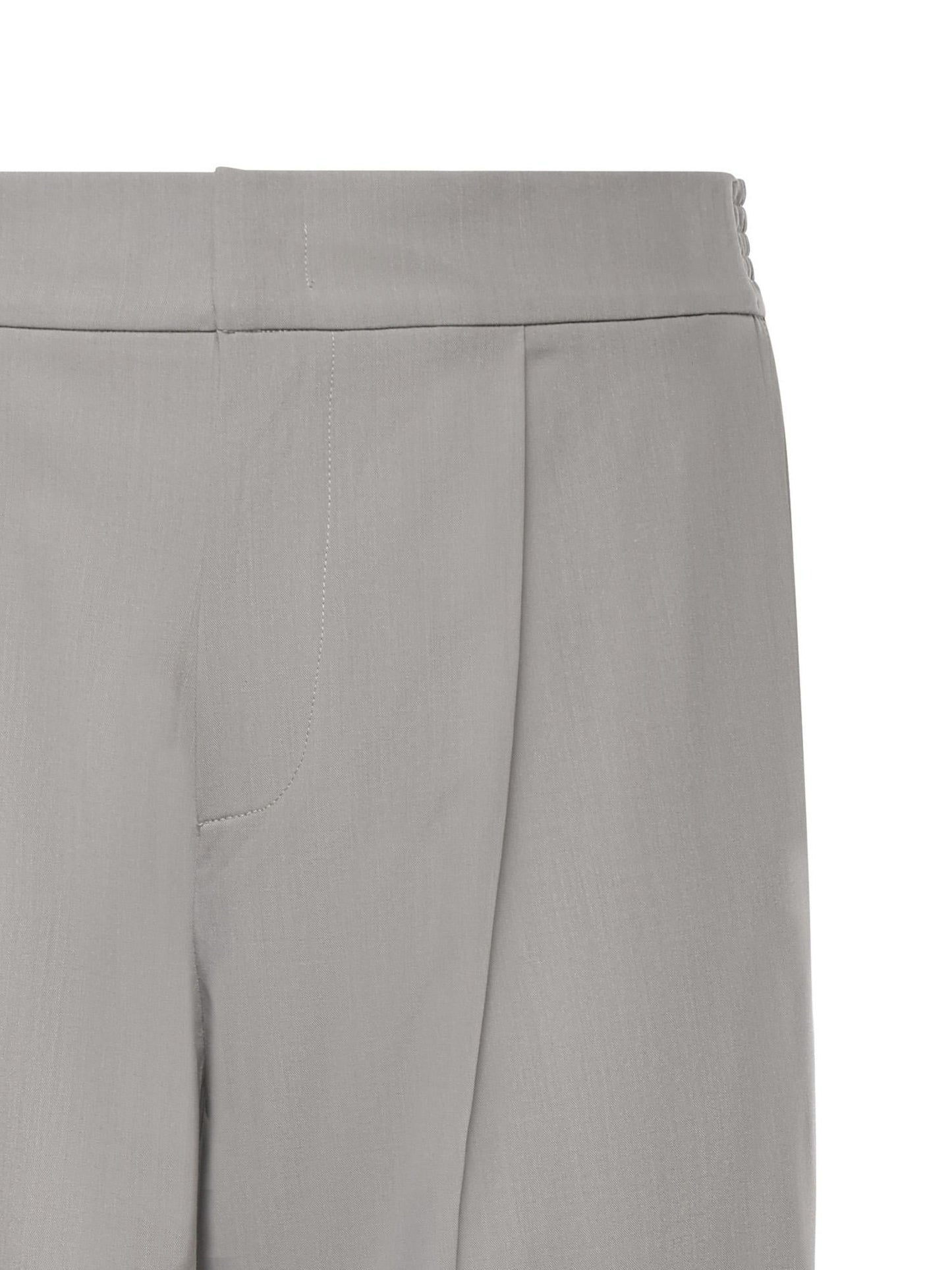 Pantaloni loose fit