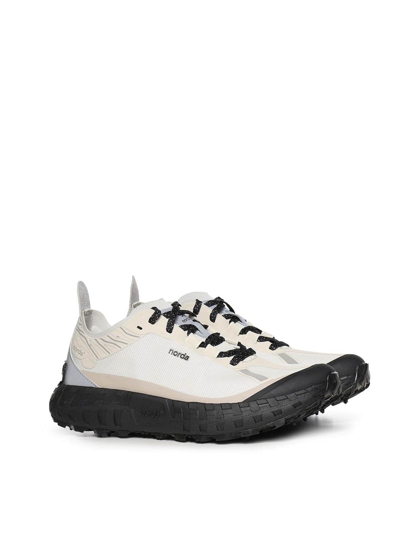 Sneakers trail running 001A