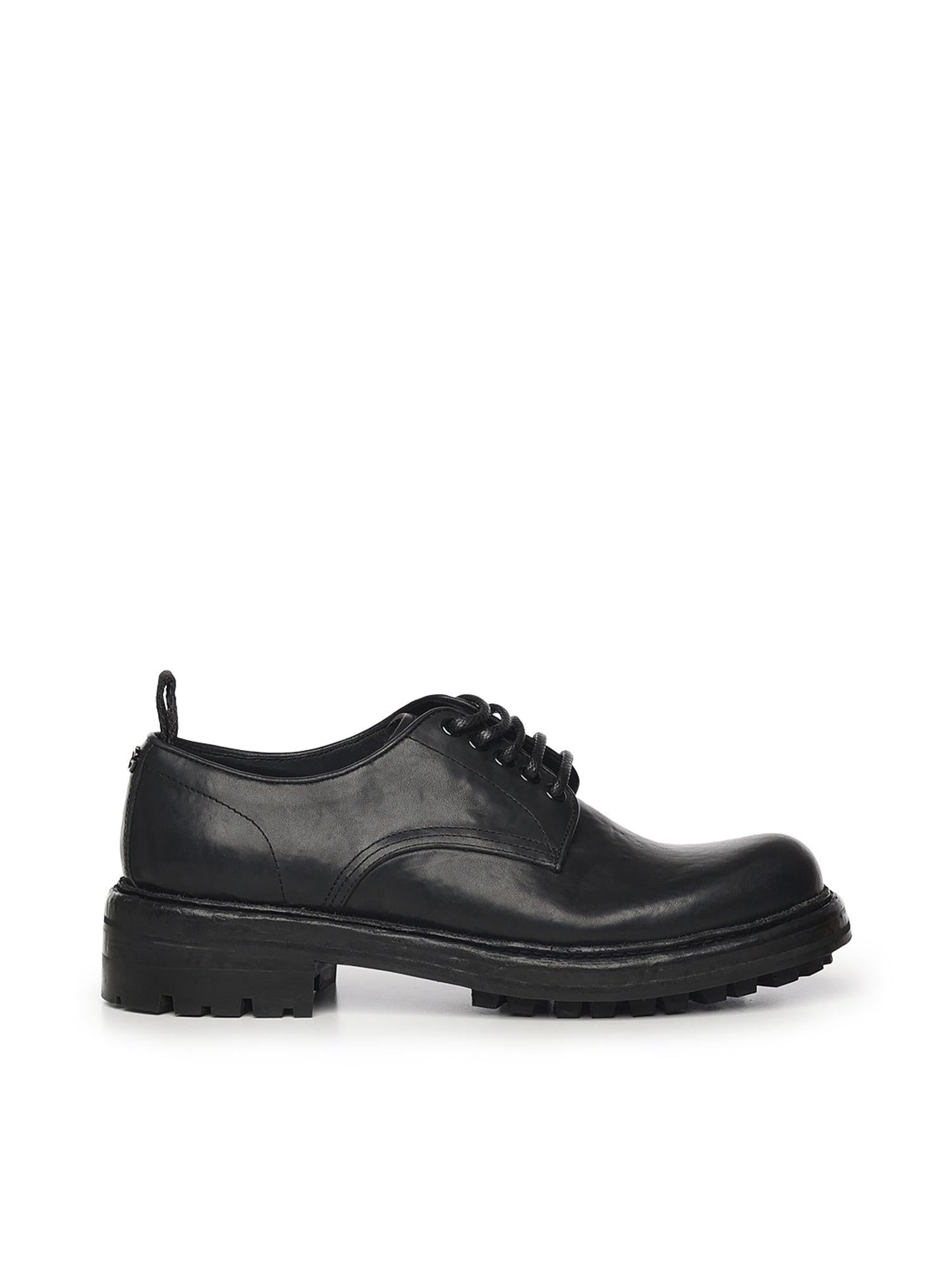 Derby in pelle