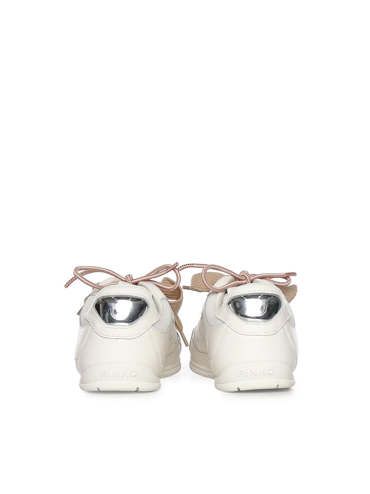 Sneakers con lacci doppi, cristallo e charm