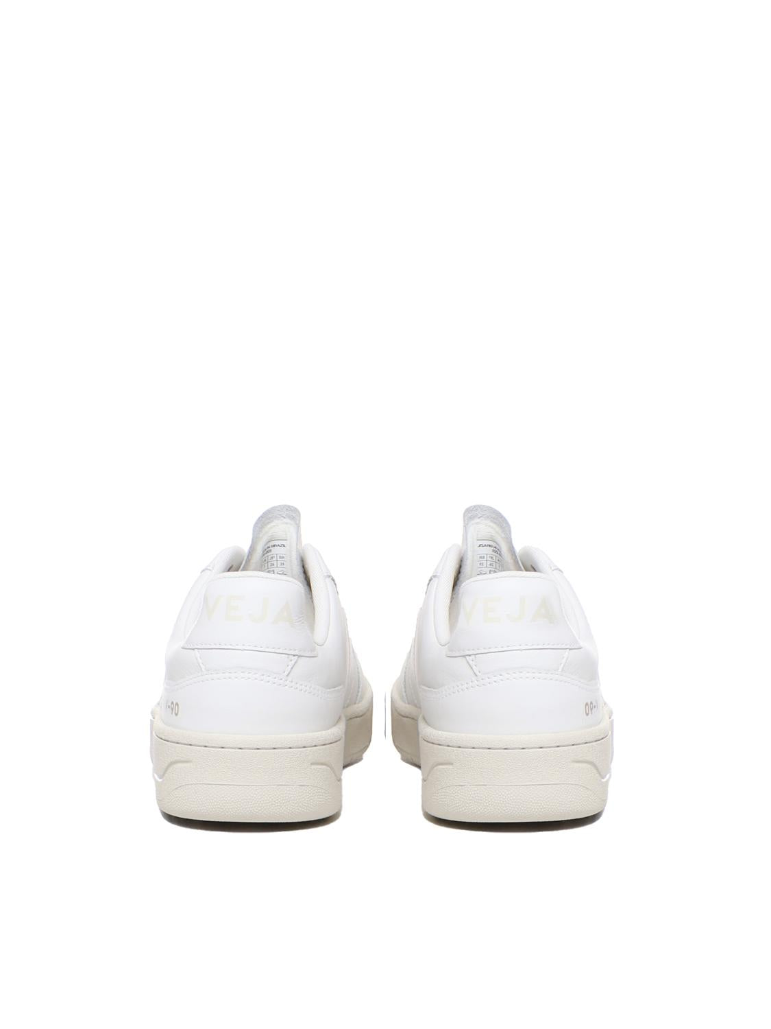 Sneaker V-90