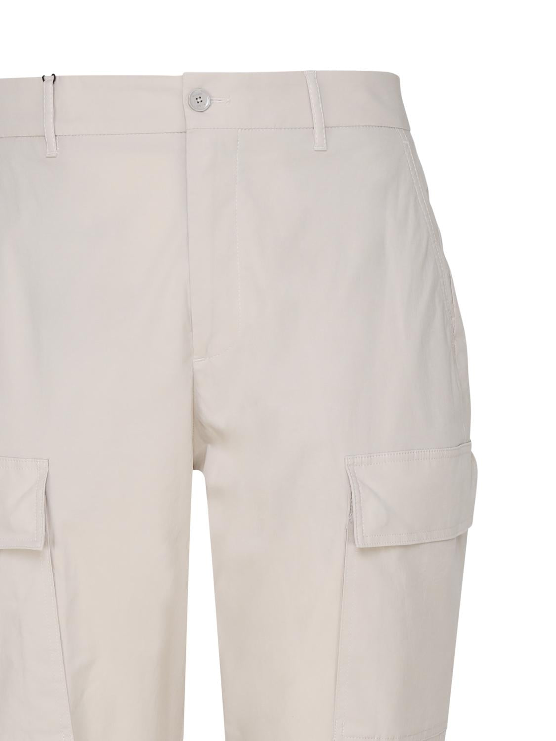 Pantaloni carrot cargo