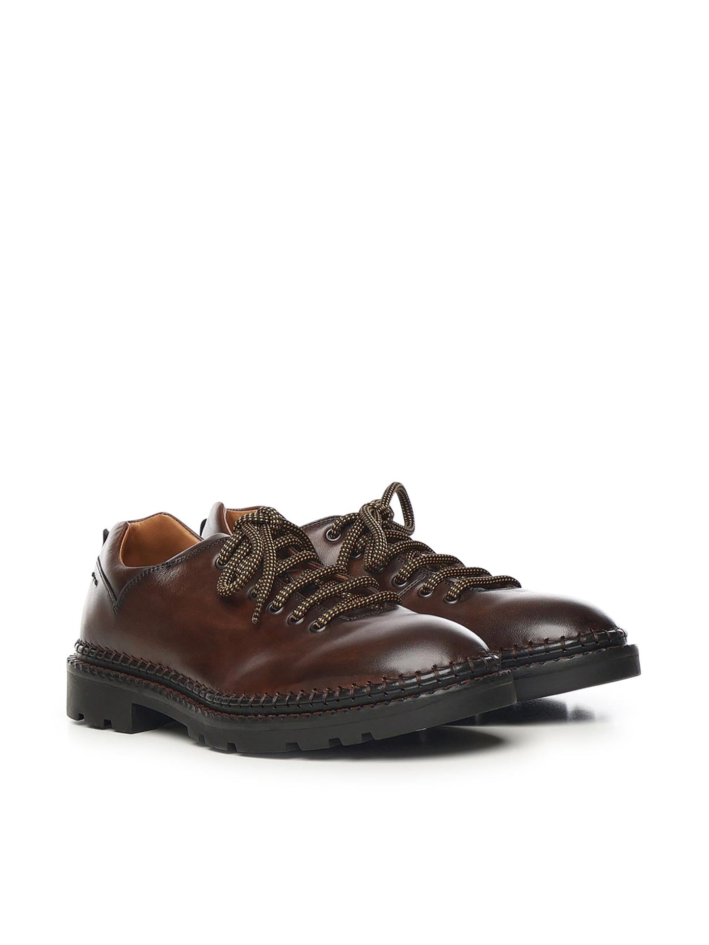 Scarpe stringate in pelle