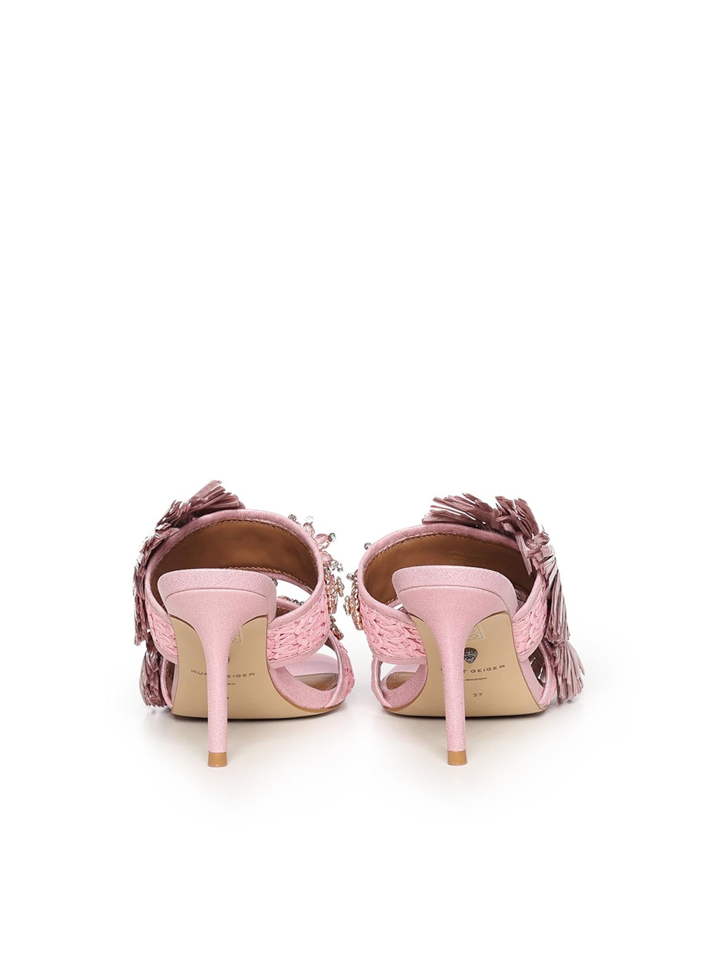 Mules in rafia