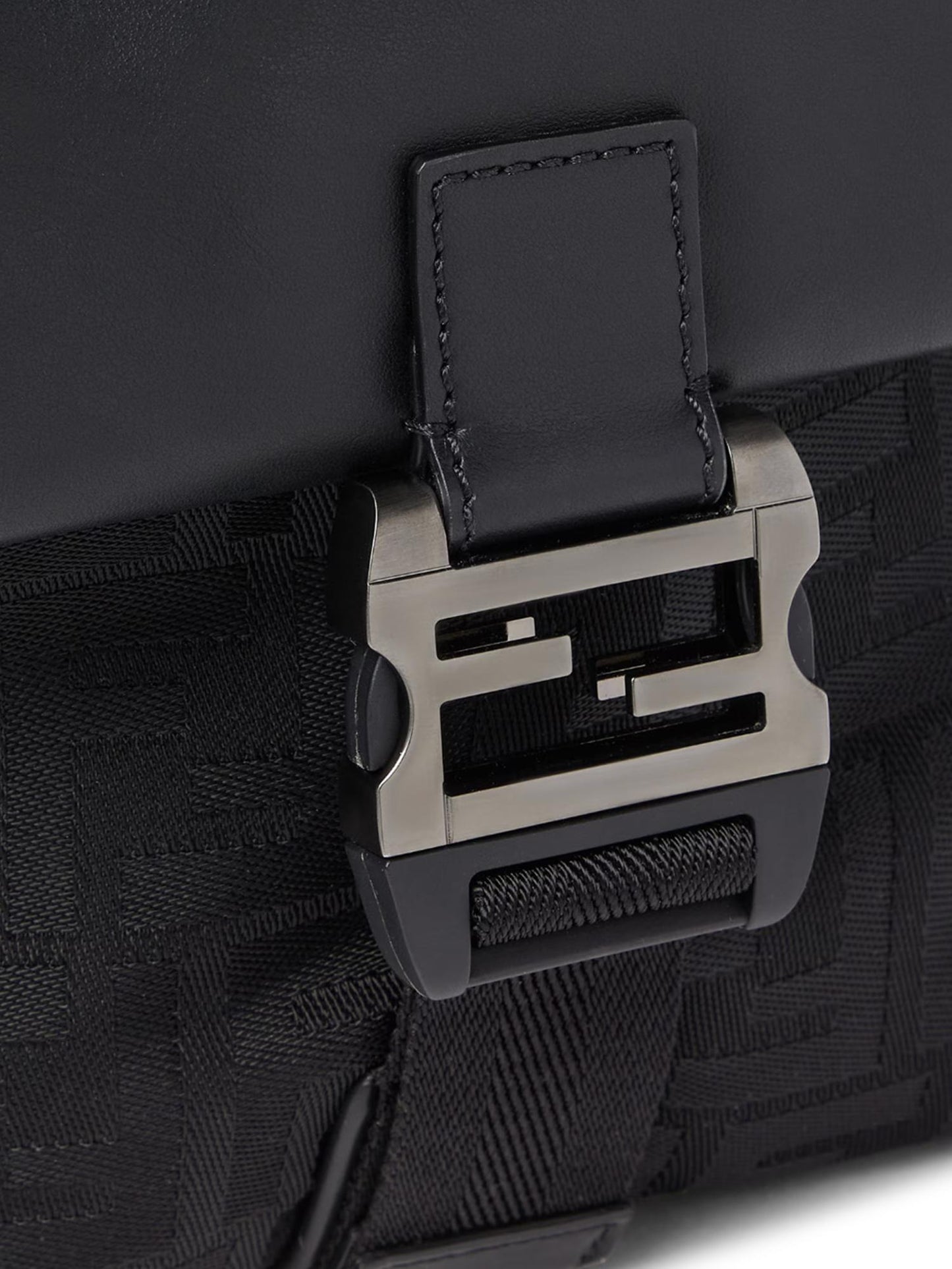 Borsa Fendi Flux in Nylon FF e pelle