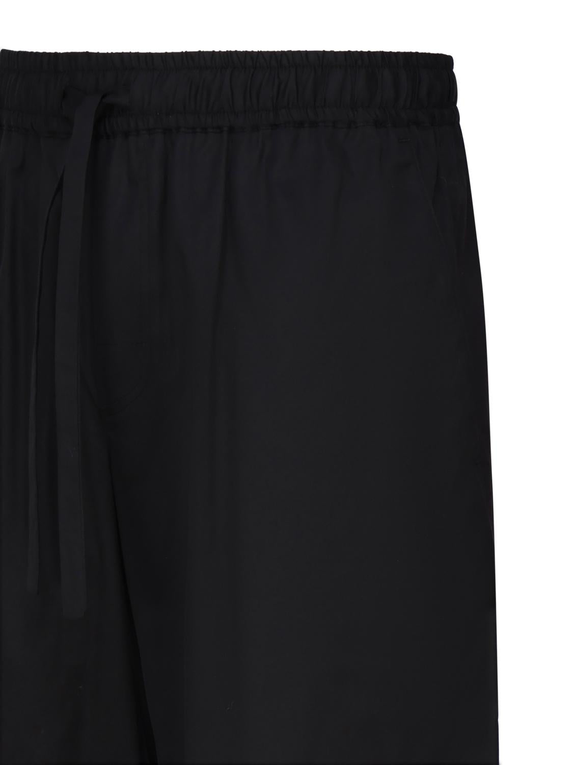 Bermuda jogging in cotone con placca logata