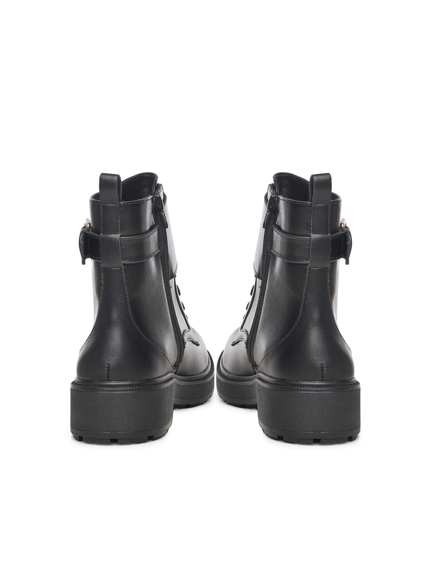 Anfibi in pelle