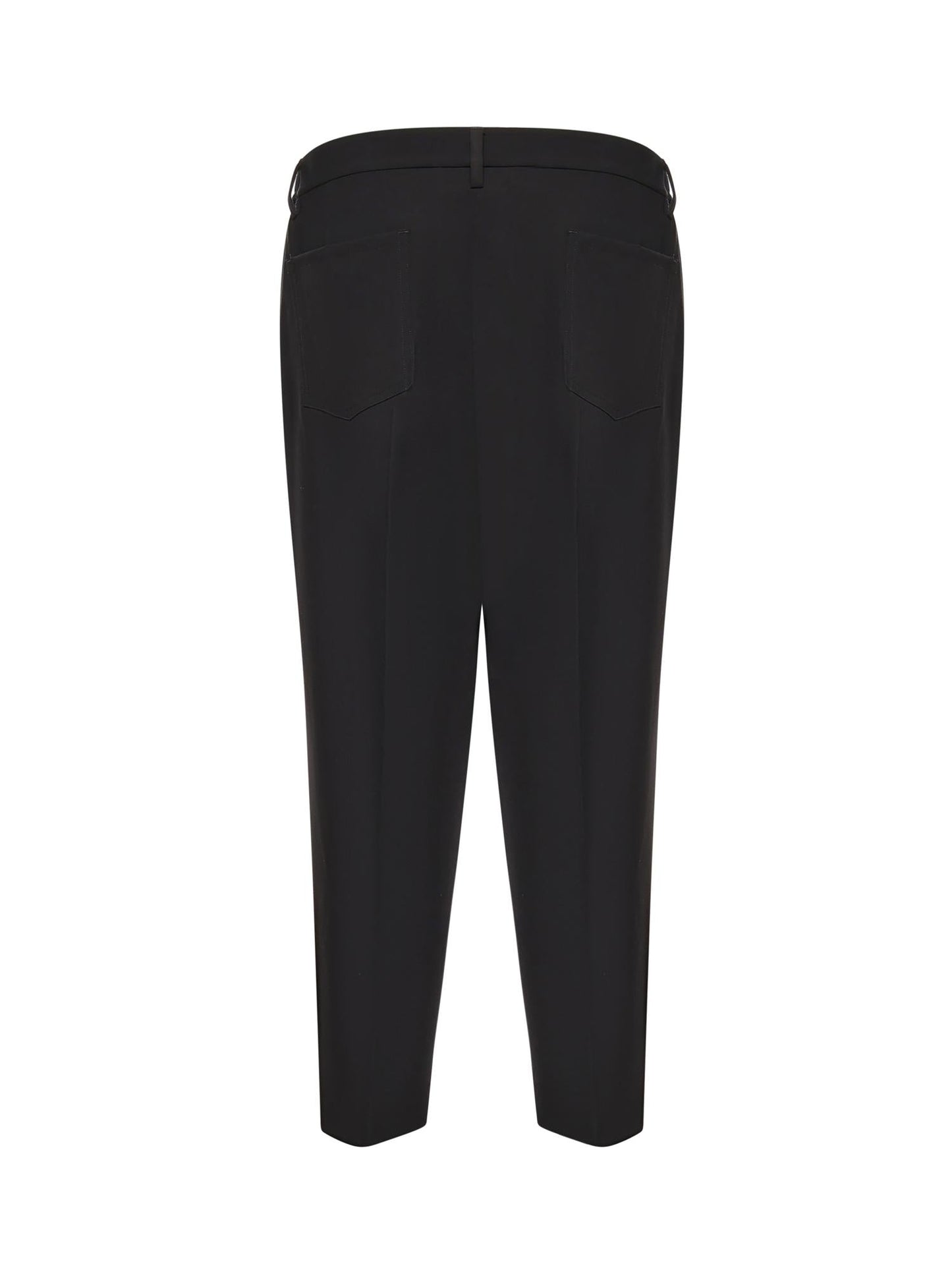 Pantalone Nikla in misto lana