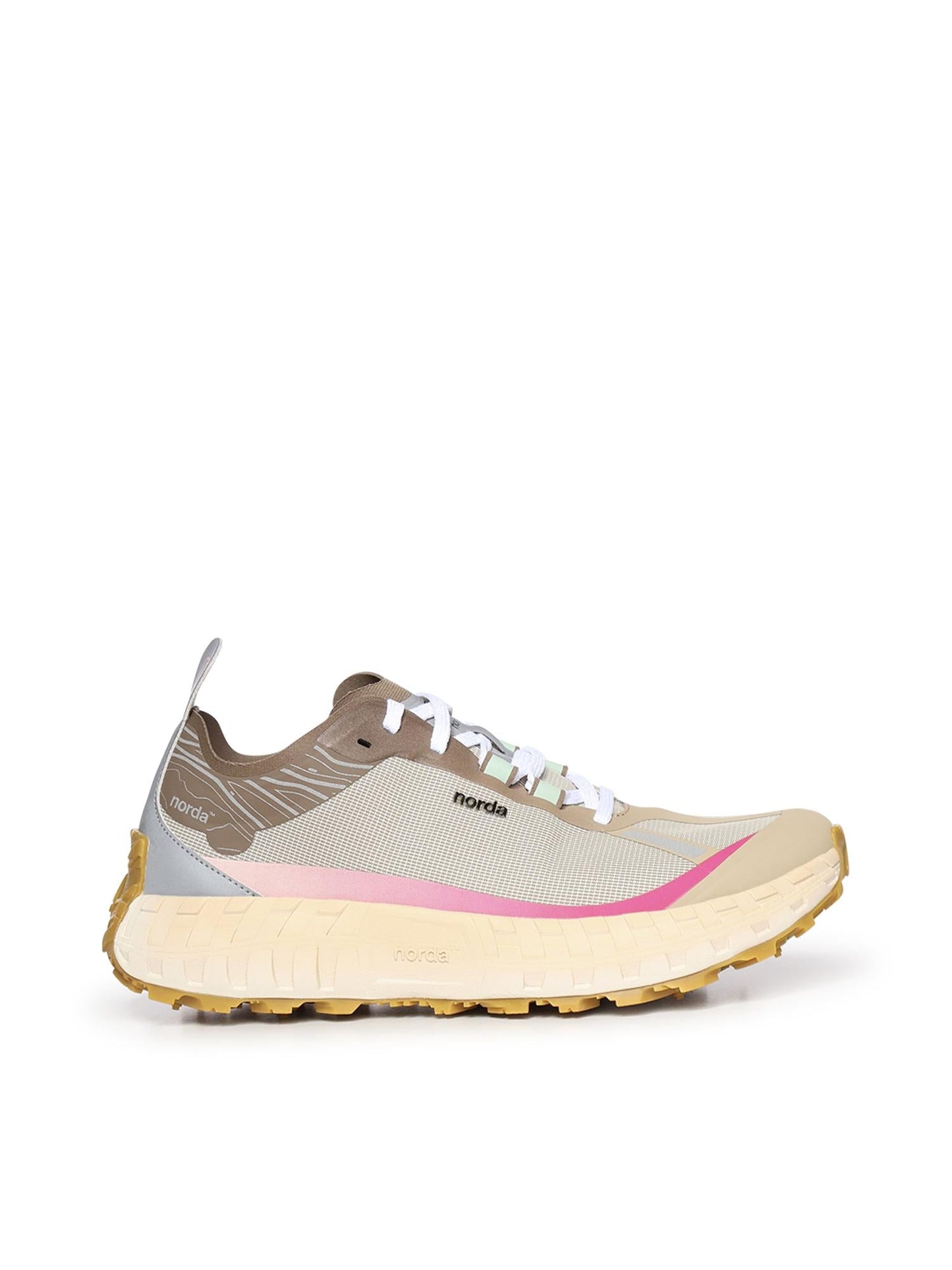Sneakers trail running 001A