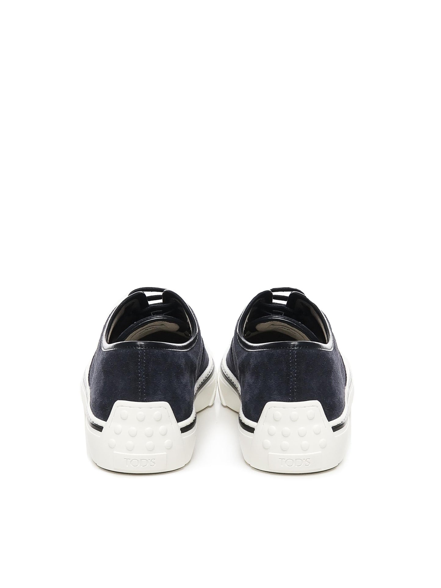 Sneakers Allacciate