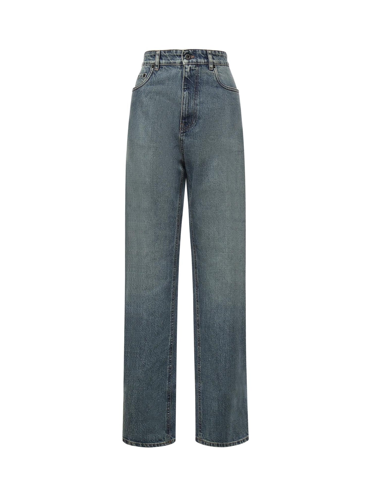 Jeans in denim